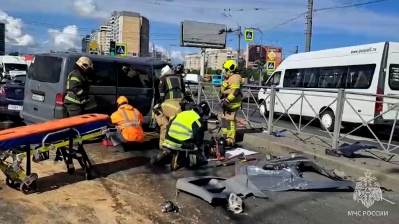 В ДТП с легковым авто в Липецке погибла фельдшер скорой помощи - РИА  Новости, 04.06.2023