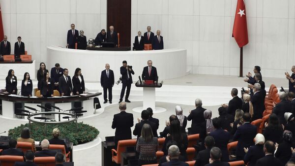 Реджеп Тайип Эрдоган во время церемонии принятия присяги в Великом национальном собрании (парламенте) Турции