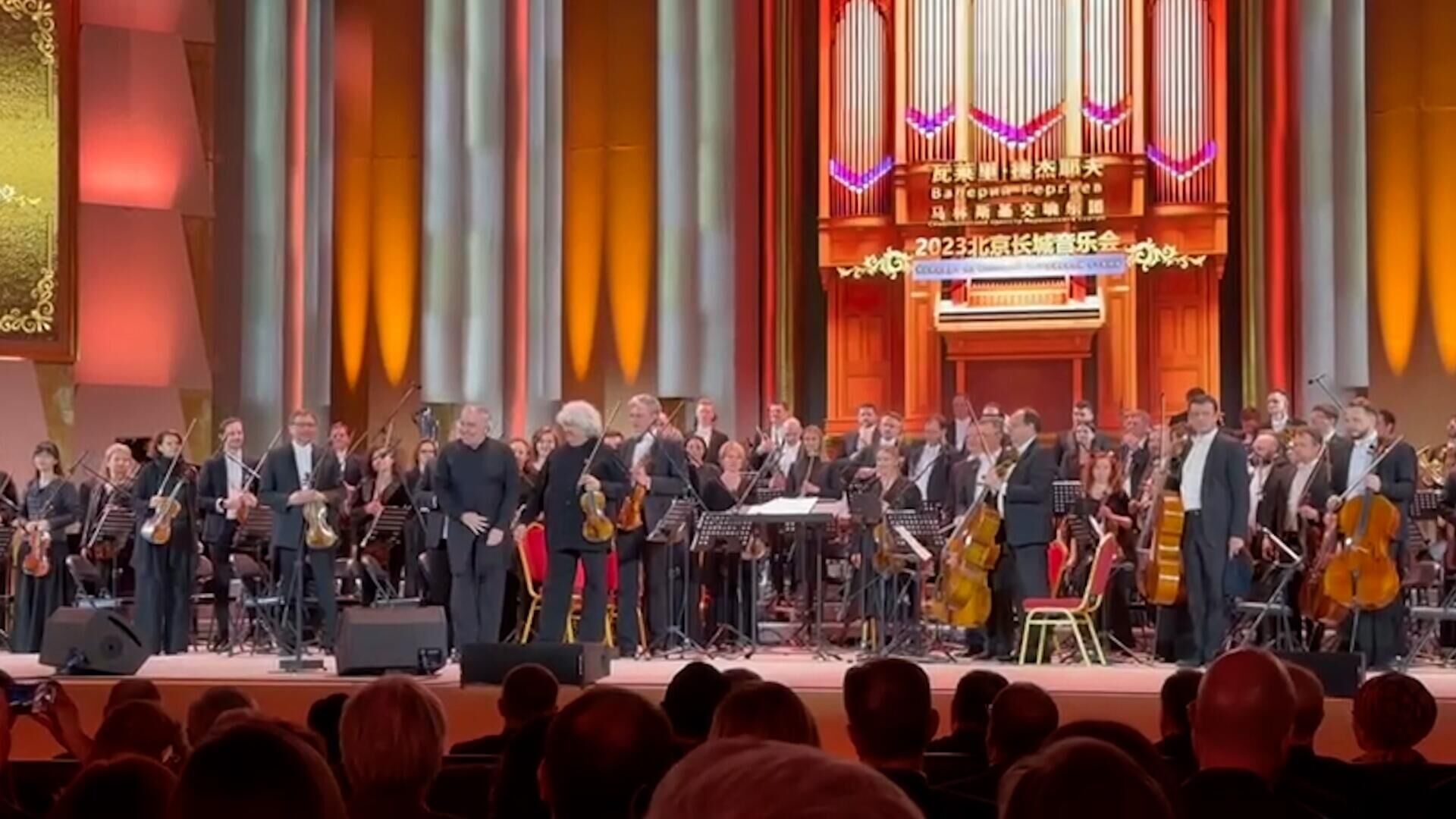 Концерт симфонического оркестра Мариинского театра у Великой Китайской стены1
