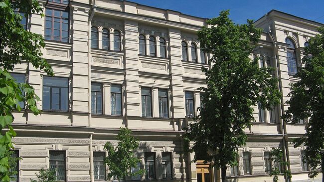 Здания, в которых в 1885—1918 гг. находились Высшие женские (Бестужевские) курсы