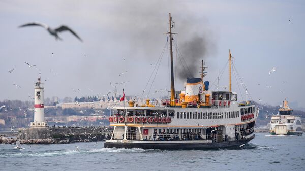 Корабли в районе Кадыкей города Стамбул