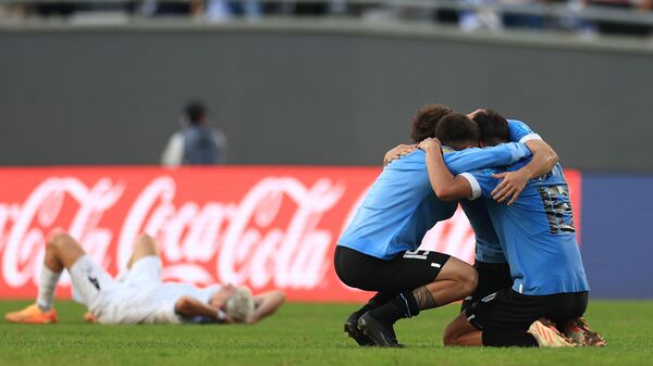 Футболисты молодежной сборной Уругвая