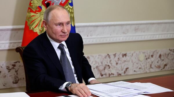 LIVE: Встреча Путина с президентом ОАЭ в Санкт-Петербурге