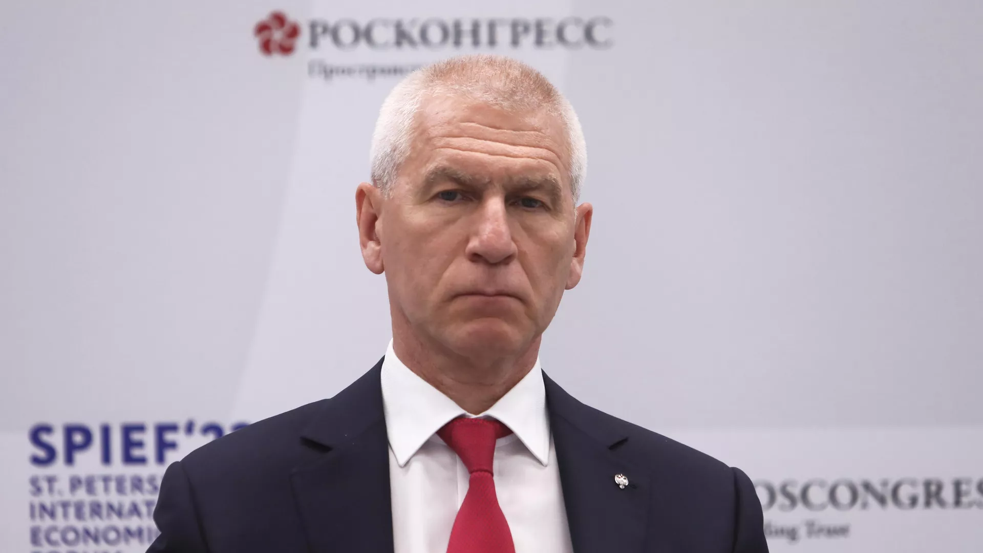 Министр спорта России Олег Матыцин на ПМЭФ-2023 Министр спорта России Олег Матыцин на ПМЭФ-2023 - РИА Новости, 1920, 24.06.2023