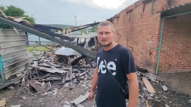 Слезы наворачиваются. Многодетный отец о разрушенном доме после обстрела ВСУ