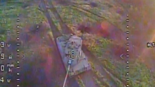 Кадры поражения немецкого танка Leopard 2A6 дроном-камикадзе