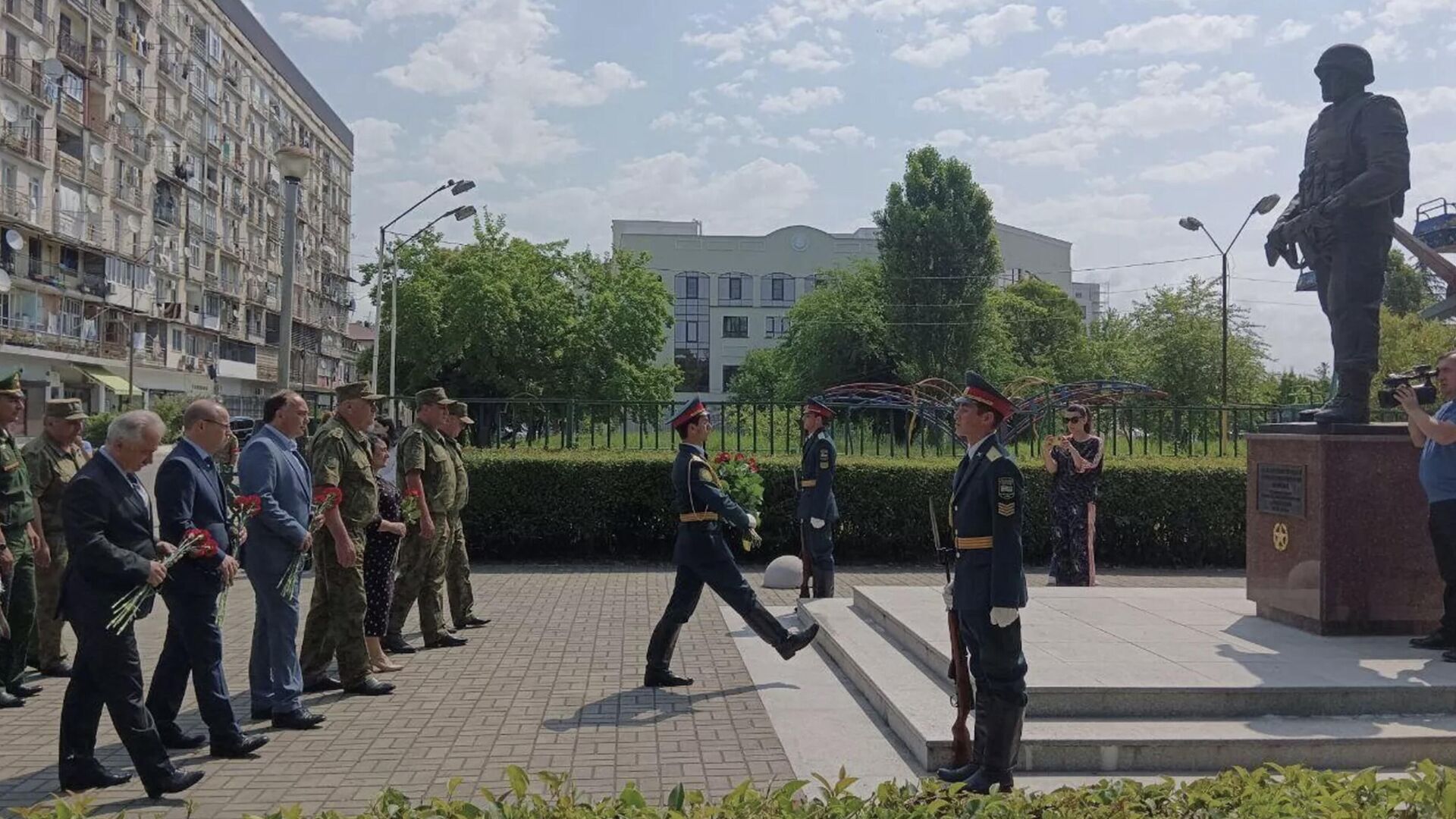 Память российских миротворцев почтили в Абхазии - РИА Новости, 1920, 21.06.2023