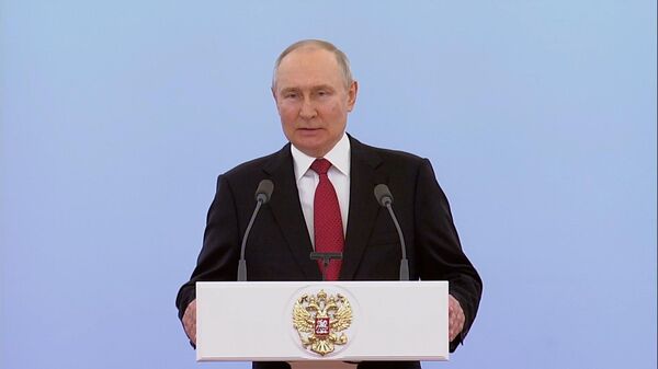 С Богом!: Путин дал напутствие российским военным