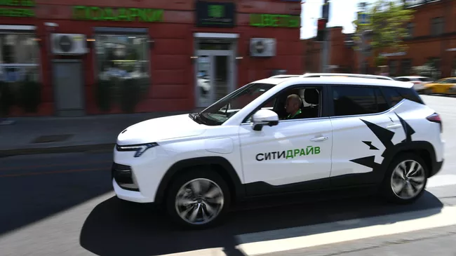 Электромобиль каршеринговой компании Ситидрайв 
