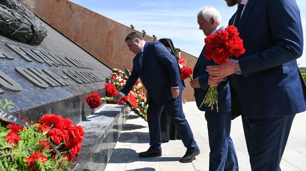 Губернатор Тверской области Игорь Руденя почтил память героев Великой Отечественной войны в Ржеве