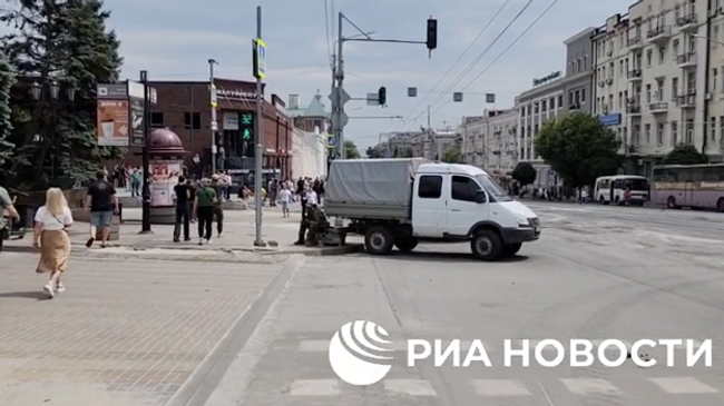 Обстановка в районе здания ЮВО в Ростове-на Дону