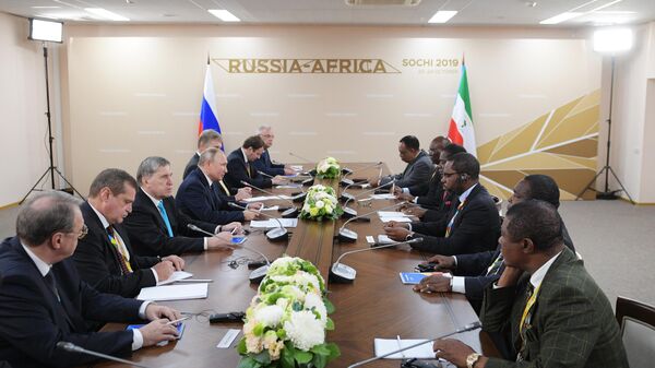  Президент РФ Владимир Путин и президент Республики Экваториальная Гвинея Теодоро Обианг Нгема Мбасого во время встречи