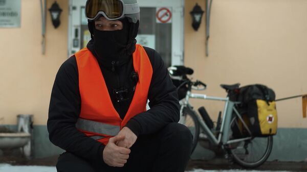 Путешествие Олега Харитонова из Москвы в Санкт-Петербург на велосипеде 