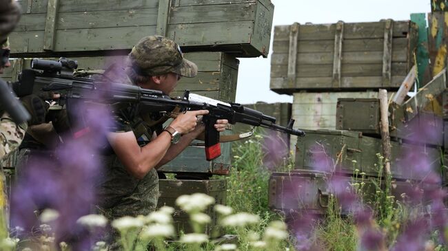 Боец на тренировке