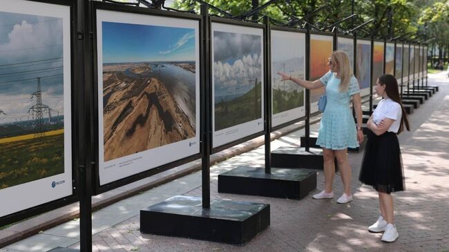 Фотовыставка Путешествие света на Рождественском бульваре