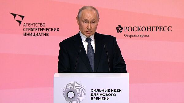 Путин: Из-за ухода западных компаний мир не рухнул, наоборот