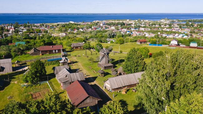 Вид на Этнографический музей под открытым небом им. В.И. Романова в Козьмодемьянске