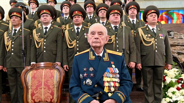  Генерал-полковник Борис Уткин