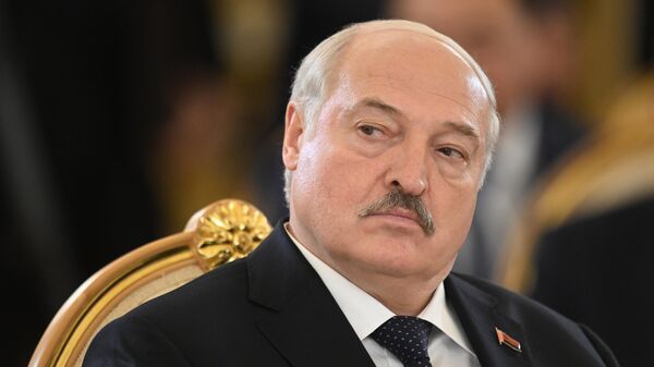 Лукашенко рассказал, что Путин не предупреждал его о начале СВО