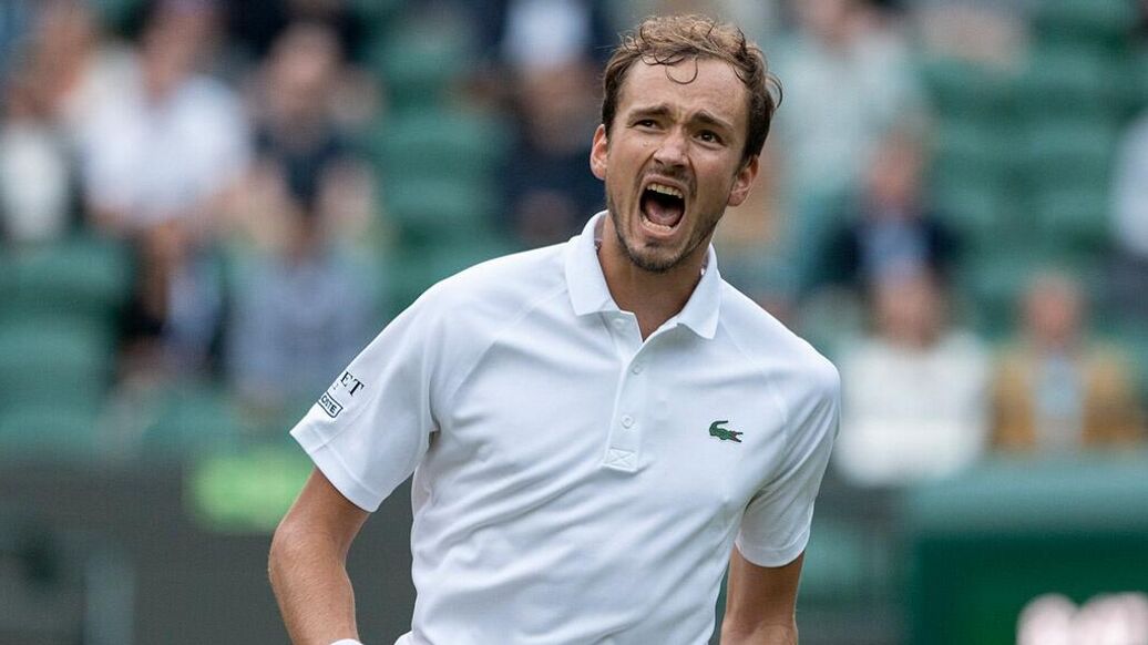 Медведев проиграл шесть финалов подряд! Закат первой ракетки России?