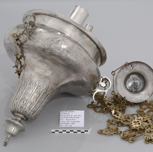 Лампада на выставке Город золотой Лампада на выставке Город золотой