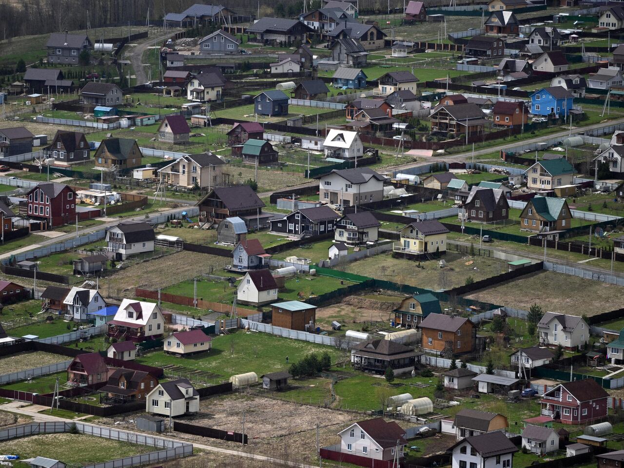 дома выкопанные в земле (100) фото