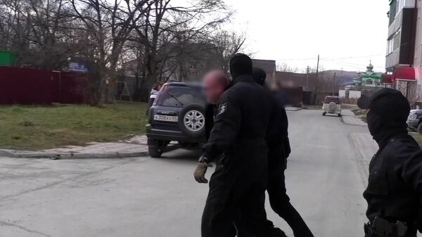 Видео задержания украинского агента, готовившего теракт на Сахалине