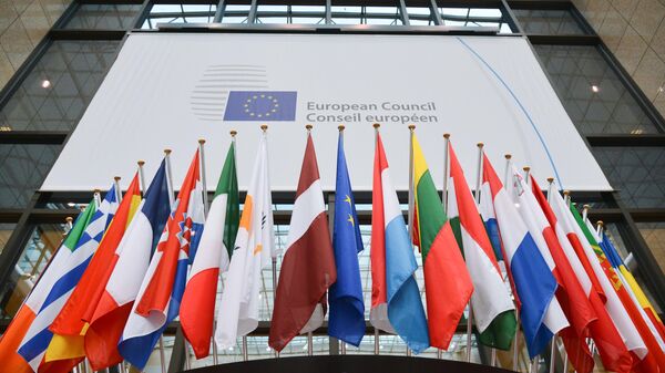 Флаги стран-участниц саммита ЕС в Брюсселе. Архивное фото