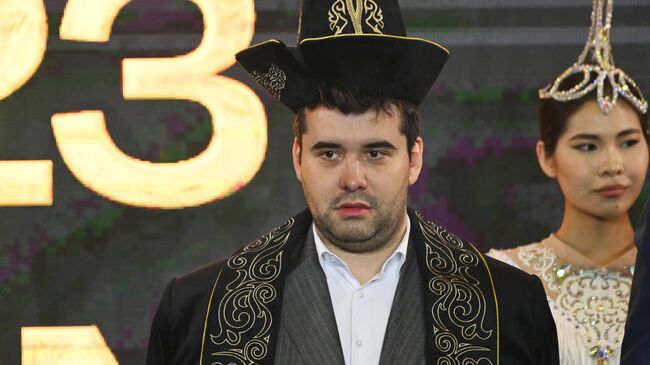 Гроссмейстер Ян Непомнящий (Россия)