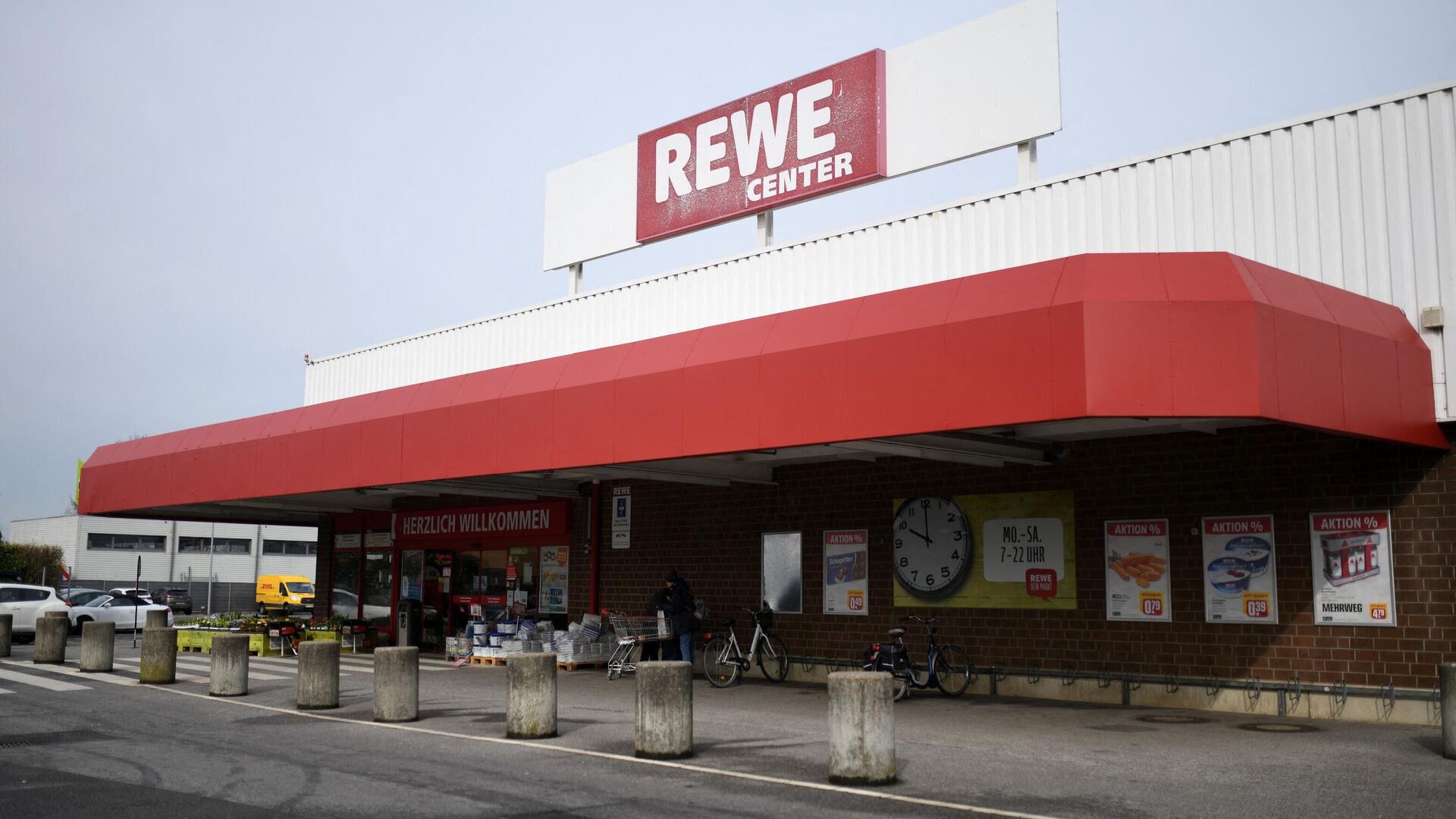 Супермаркет REWE - РИА Новости, 1920, 08.07.2023