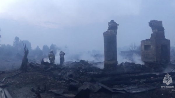 Последствия пожара в селе Шайдуриха Свердловской области