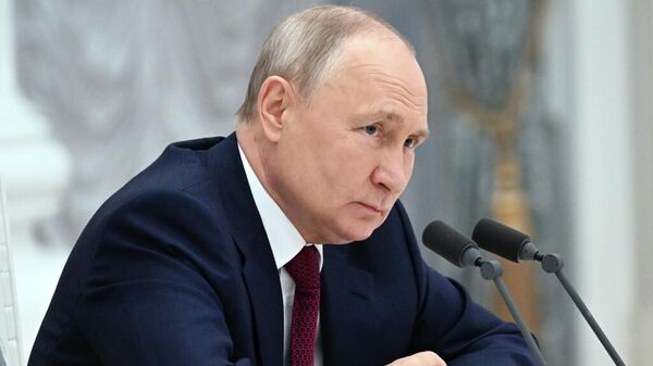 LIVE: Путин на пленарном заседании Форума технологий будущего