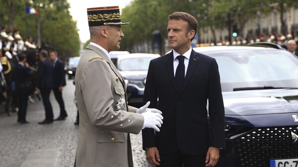 Президент Франции Эммануэль Макрон на параде в честь Дня взятия Бастилии