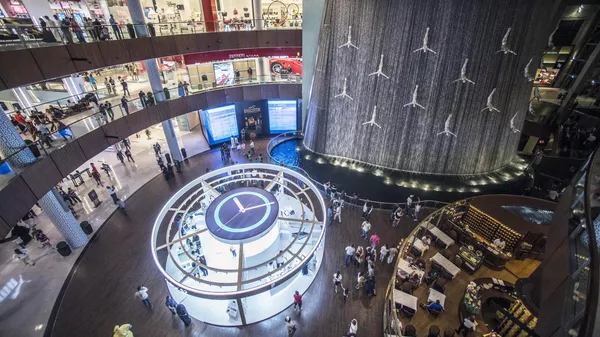 Дубайский торгово-развлекательный центр Dubai Mall
