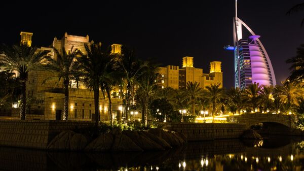 Отель Мадинат Джумейра и отель Бурдж Аль-Араб в Дубае