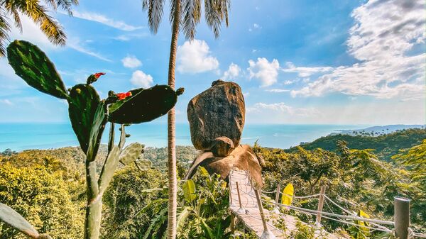 Смотровая площадка Overlap Stone на острове Самуи, Таиланд