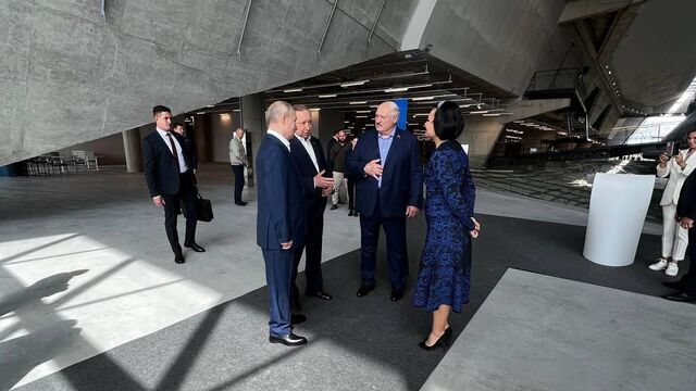 Фото путин наш президент