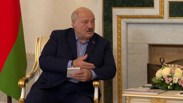 Лукашенко о помощи Западной Украине
