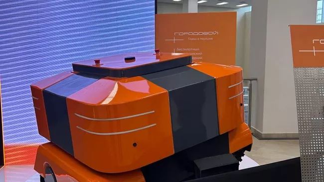 Модель беспилотного малого коммунального робота-уборщика