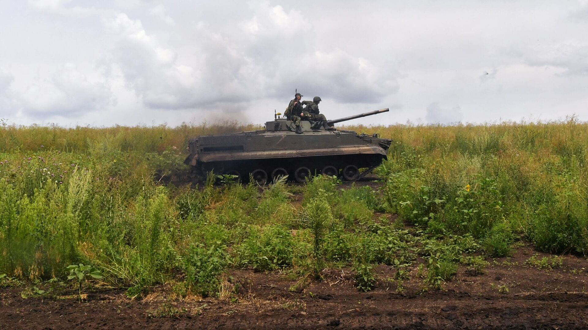 Российские военнослужащие в зоне проведения спецоперации - РИА Новости, 1920, 25.07.2023