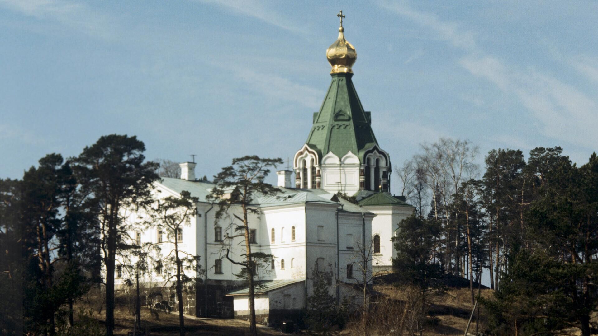 Путин и Лукашенко в Спасо-Преображенском соборе на Валааме - РИА Новости, 1920, 24.07.2023