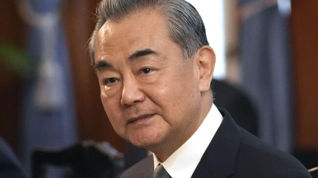 Глава канцелярии комиссии по иностранным делам ЦК КПК Ван И