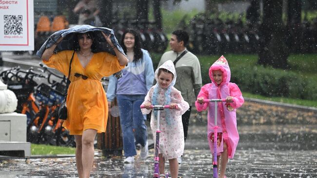 Сильный ливень в Москве