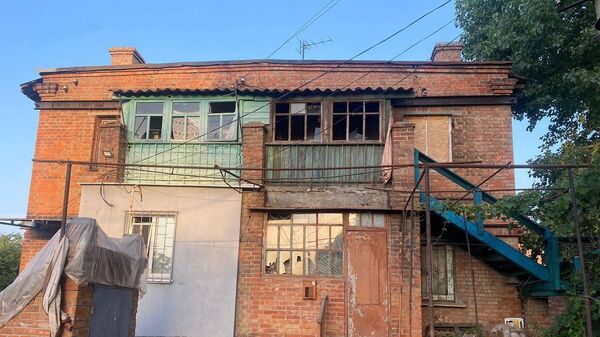 Поврежденное хозяйственное сооружение в Днепропетровской области