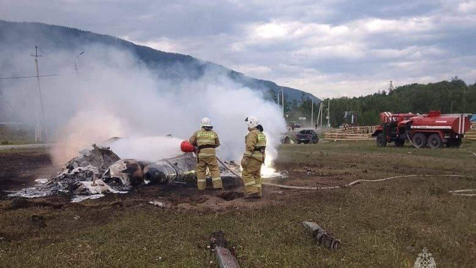 В РСТ рассказали, куда направлялись туристы разбившегося на Алтае вертолета  - РИА Новости, 27.07.2023