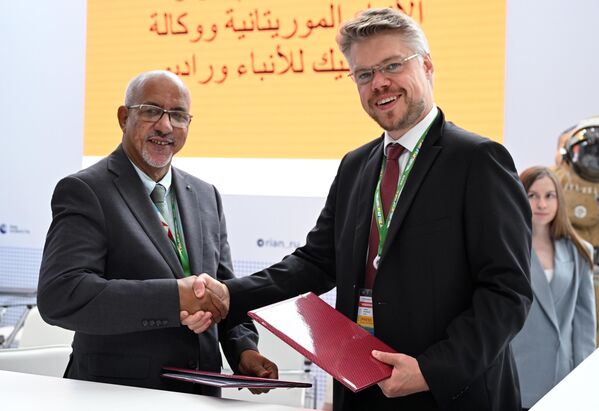 Подписание меморандума о взаимопонимании между Мавританским информационным агентством и информационным агентством и радио Sputnik