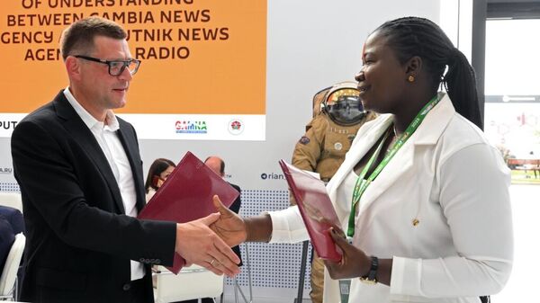Подписание меморандума о взаимопонимании между информационным агентством Гамбии и информационным агентством и радио Sputnik