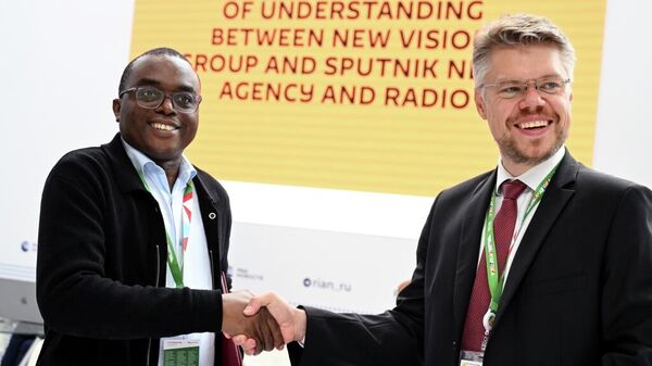 Подписание меморандума о взаимопонимании между телерадиовещательной компанией New Vision Group Uganda и информационным агентством и радио Sputnik