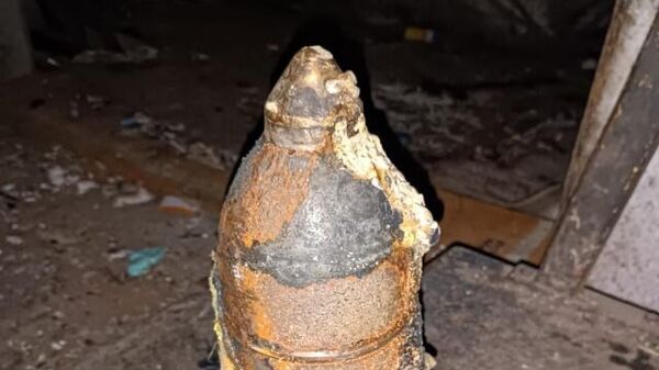 Неразорвавшийся боеприпас, обнаруженный на пляже Софулар в Турции