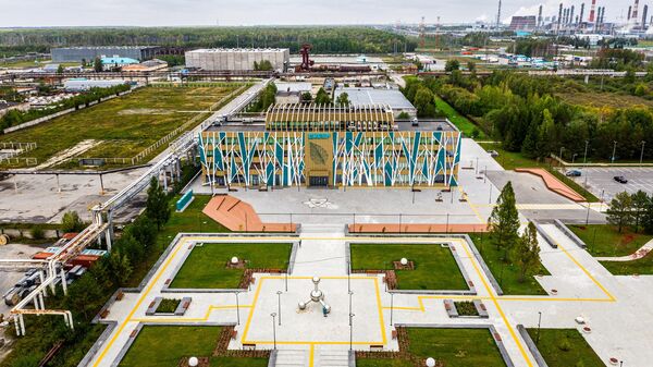 Производственный комплекс ЗапСибНефтехим в Тобольске